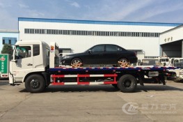 【一拖二】东风多利卡带卧清障车